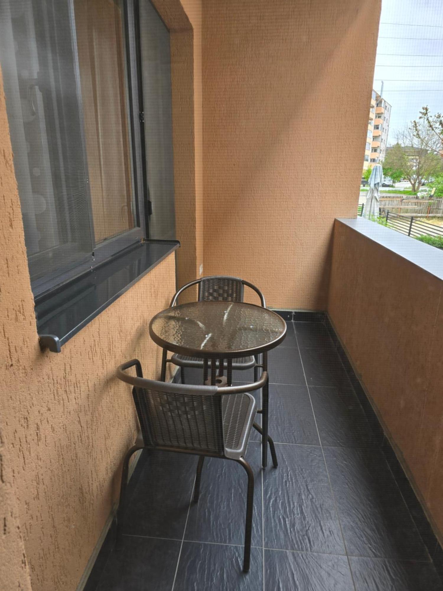 Apartament Mihaela Râmnicu Vâlcea Eksteriør bilde